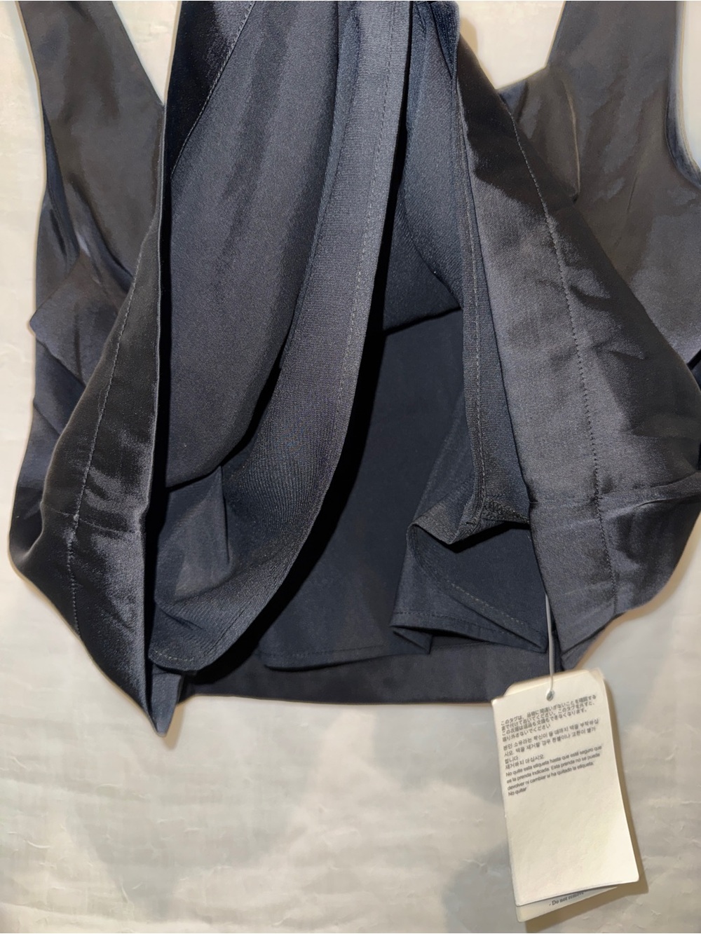 Abercrombie & Fitch Black Satin Square-Neck Crop Tank - Picture 3 of 3